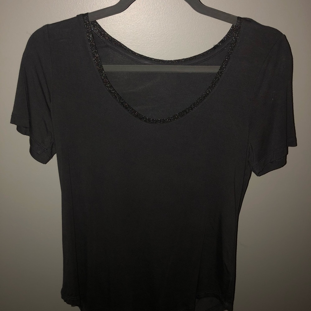 Gray shirt with a glitter neckline